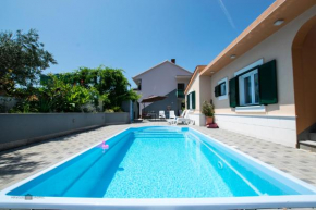 Summer rental house 